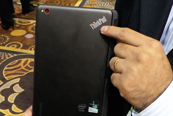 ThinkPad 8上手试玩 同类产品中的赢家