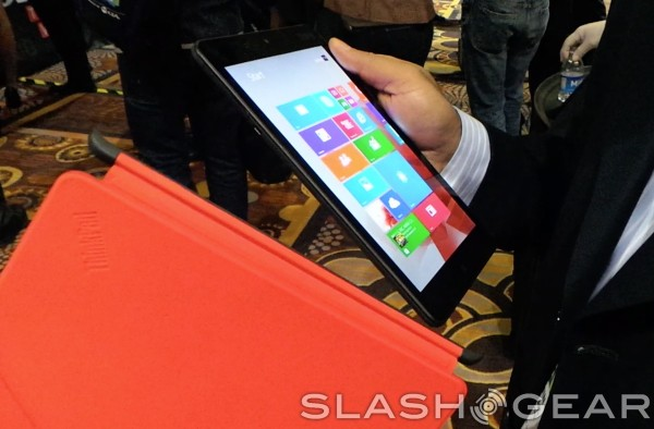 ThinkPad 8平板上手 三联